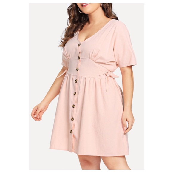 ➕ Pink Button Detail Dress - Picture 4 of 5